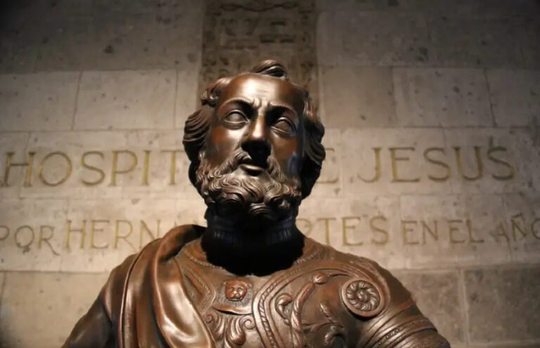 Hernan-Cortes.