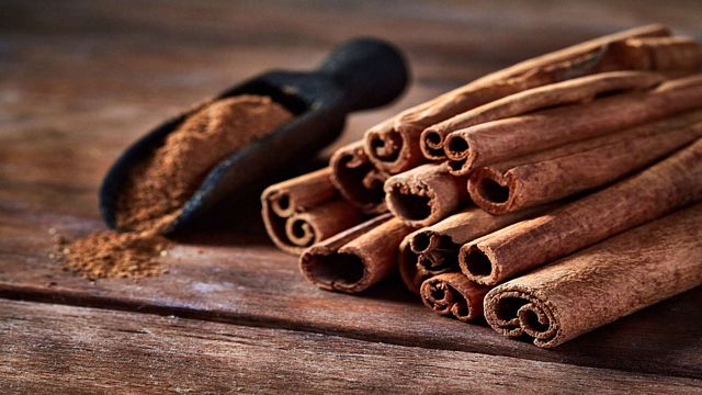 இலவங்கப்பட்டை: சுவையூட்டும் நறுமணப் பொருள் மட்டுமல்ல… ஆரோக்கியத்திற்கும் பல நன்மைகள் தரும் இயற்கை மூலிகை
