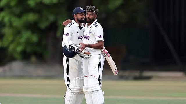 பயிற்சி ஆட்டத்தில் அதிரடி வெற்றி: இலங்கை அணியை 6 விக்கெட் வித்தியாசத்தில் வீழ்த்திய இந்தியா!