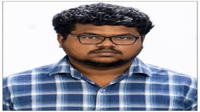 மதுரை விரகனூரில் பள்ளி மாணவிகளுக்கு பாலியல் தொந்தரவு: இயற்பியல் ஆசிரியர் கைது!