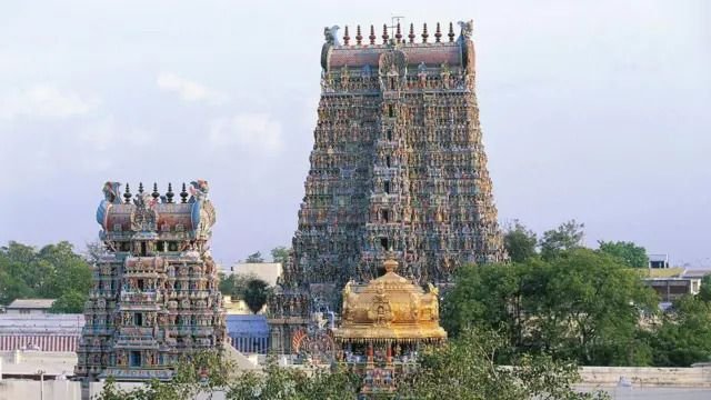 மீனாட்சி அம்மன் கோயில் ரூ.60 கோடி சொத்து மோசடி: 3 பெண்கள் உட்பட மேலும் 4 பேர் கைது!